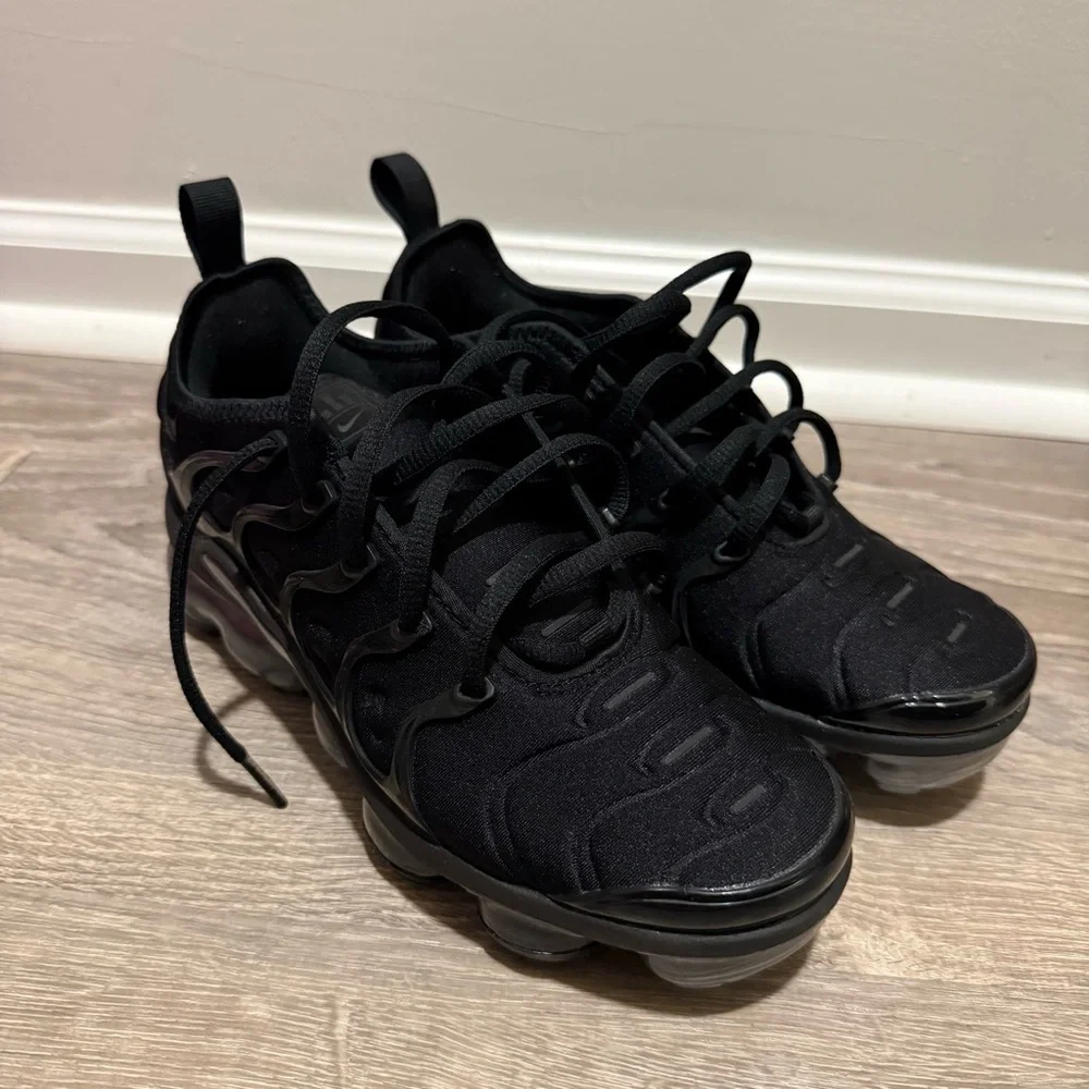 Nike Air VaporMax Plus SE - Picture 6 of 16